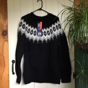 Icewear Icelandic NEW hand knitted sweater.